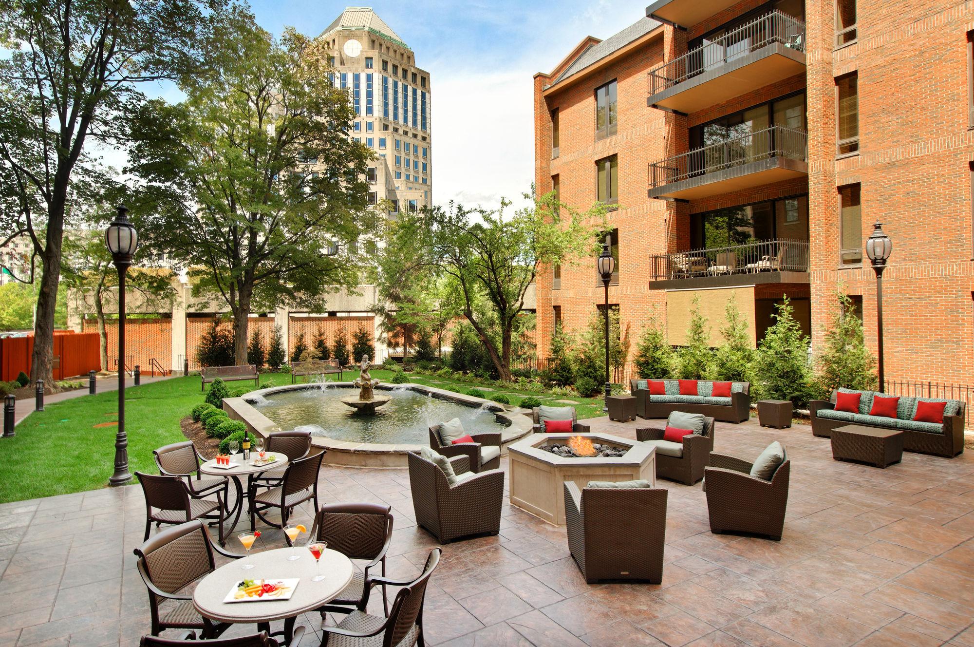 Residence Inn By Marriott Cincinnati Downtown/The Phelps Extérieur photo