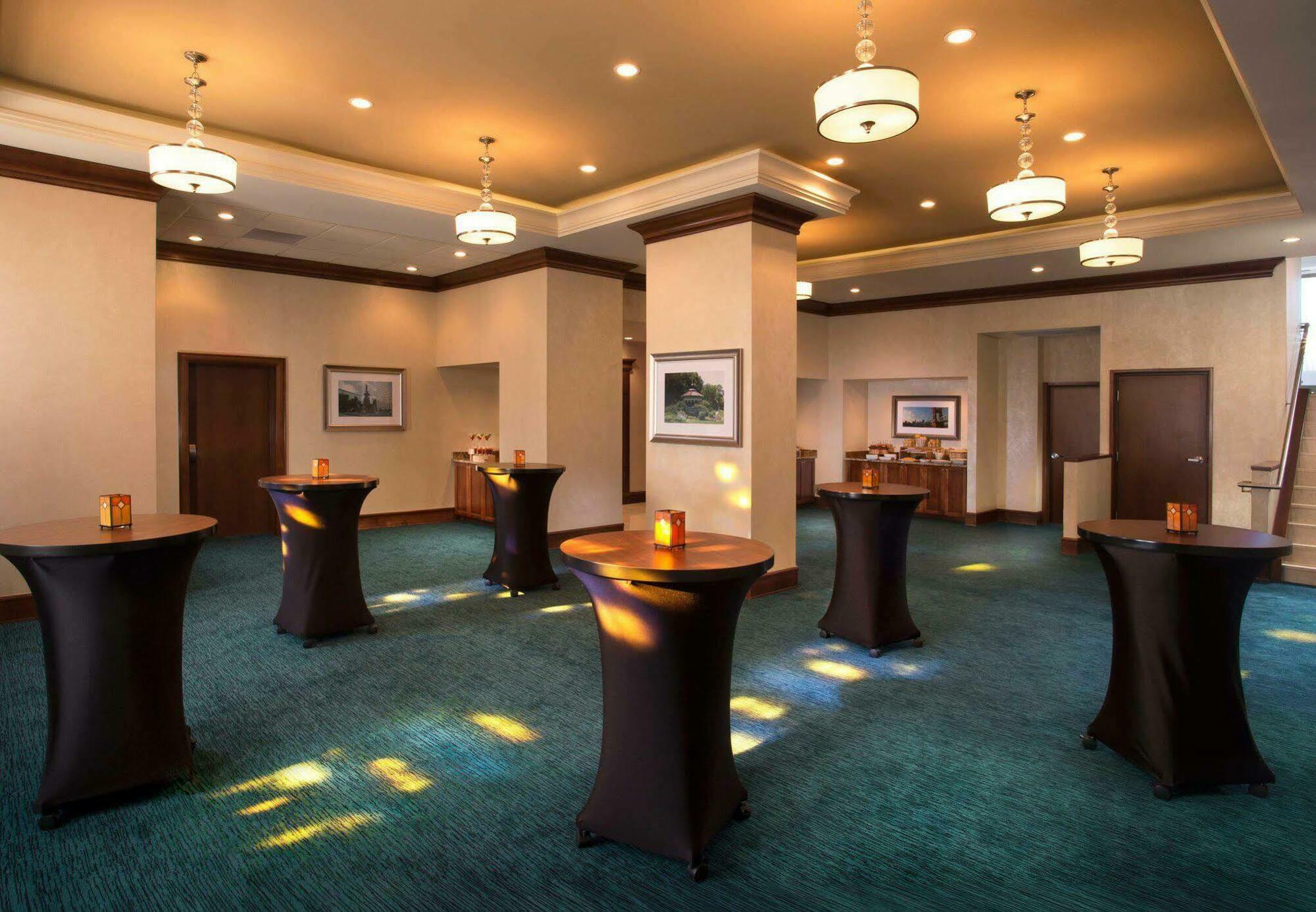 Residence Inn By Marriott Cincinnati Downtown/The Phelps Extérieur photo